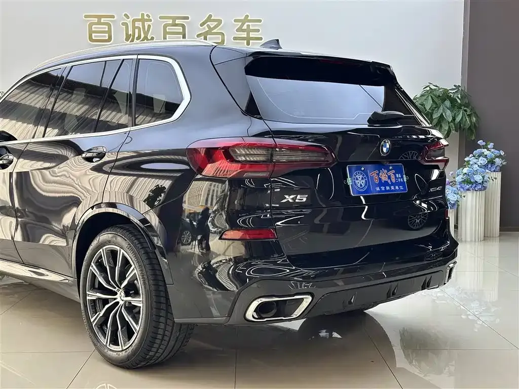 BMW X5 (Import) — фото 7