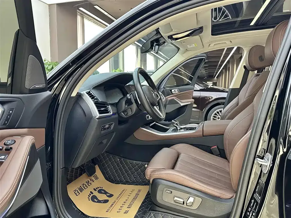 BMW X5 (Import) — фото 10