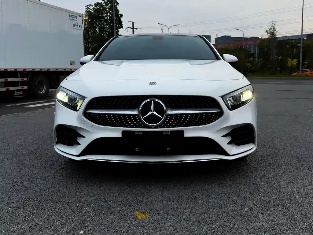 Mercedes-Benz A-Class — фото 2