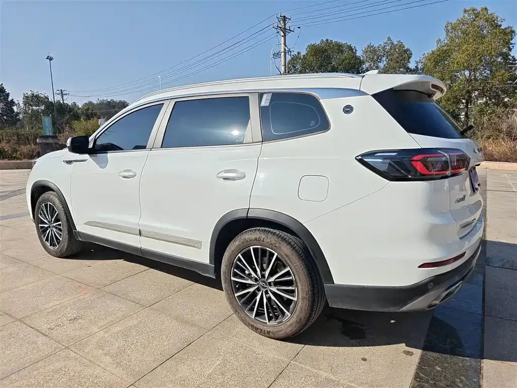 Chery Tiggo 8 PLUS — фото 6