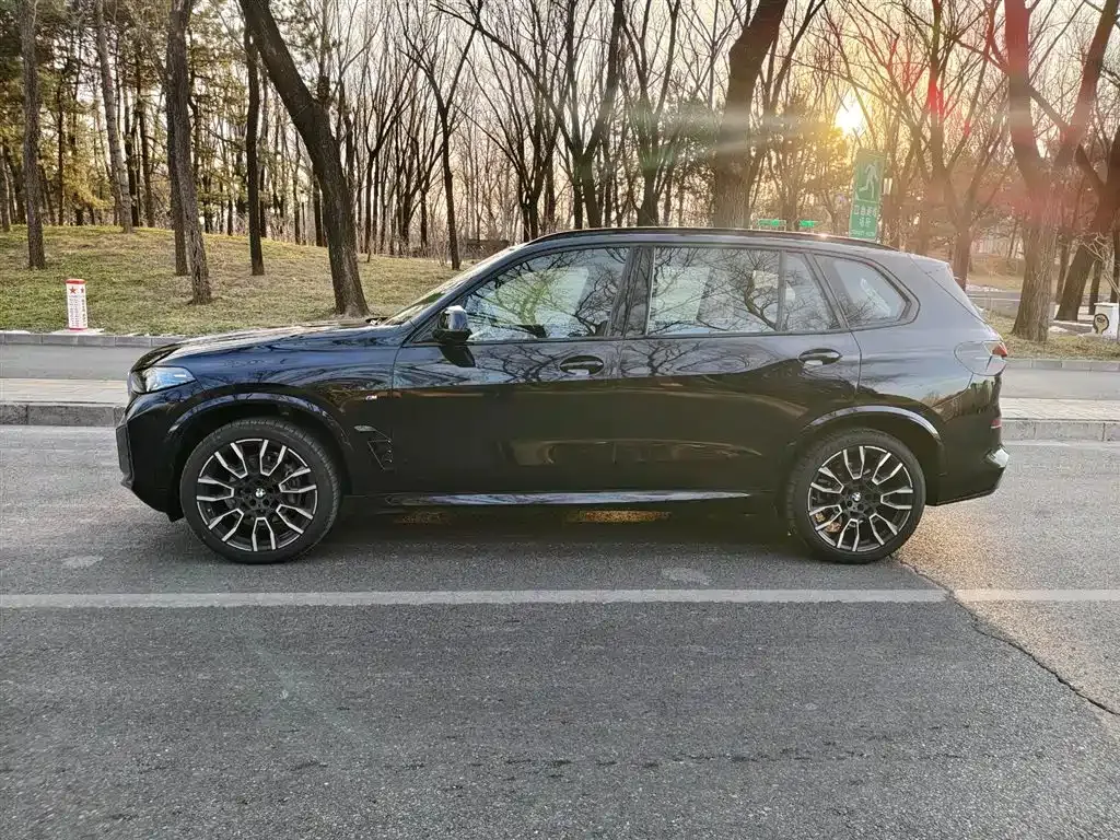 BMW X5 — фото 9
