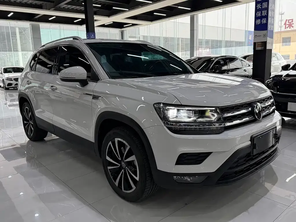 Volkswagen Tharu — фото 3