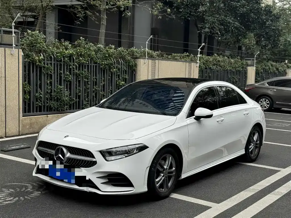 Mercedes-Benz A-Class — фото 1