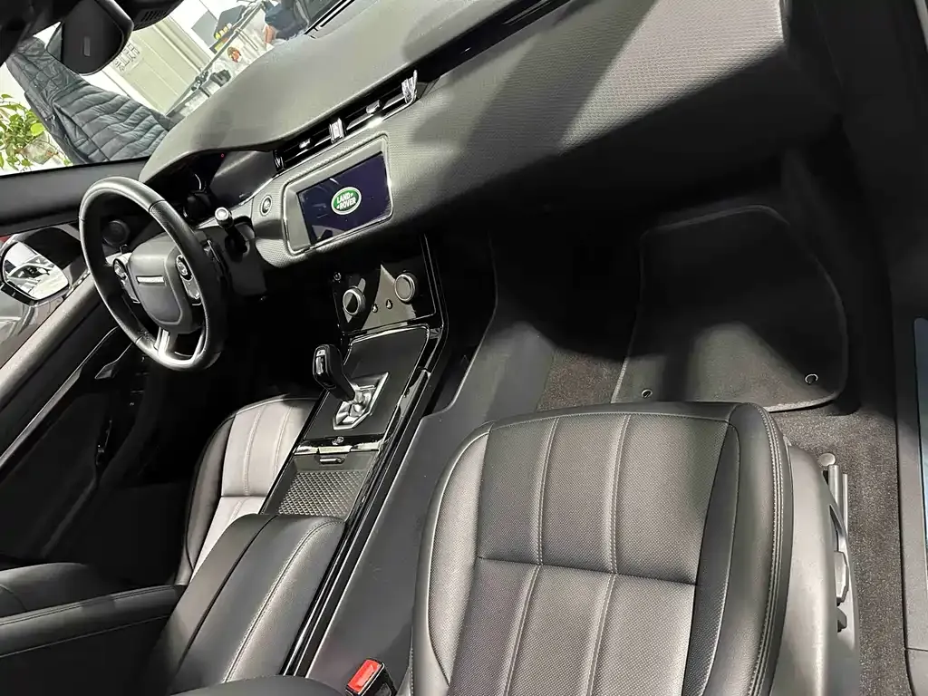 Land Rover Evoque — фото 8