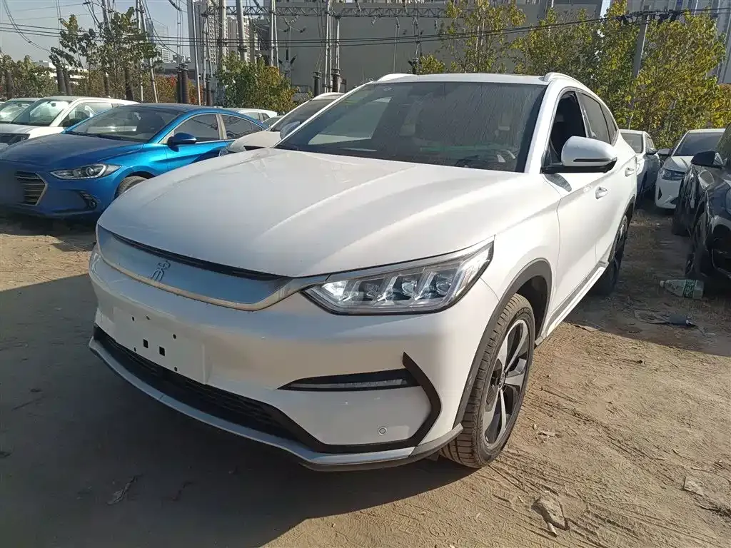 BYD PLUS New Energy — фото 1