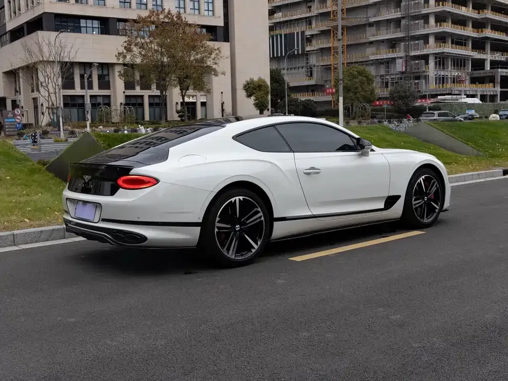 Bentley Continental — фото 10