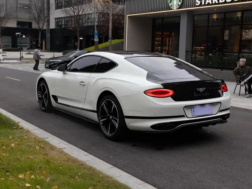 Bentley Continental — фото 7