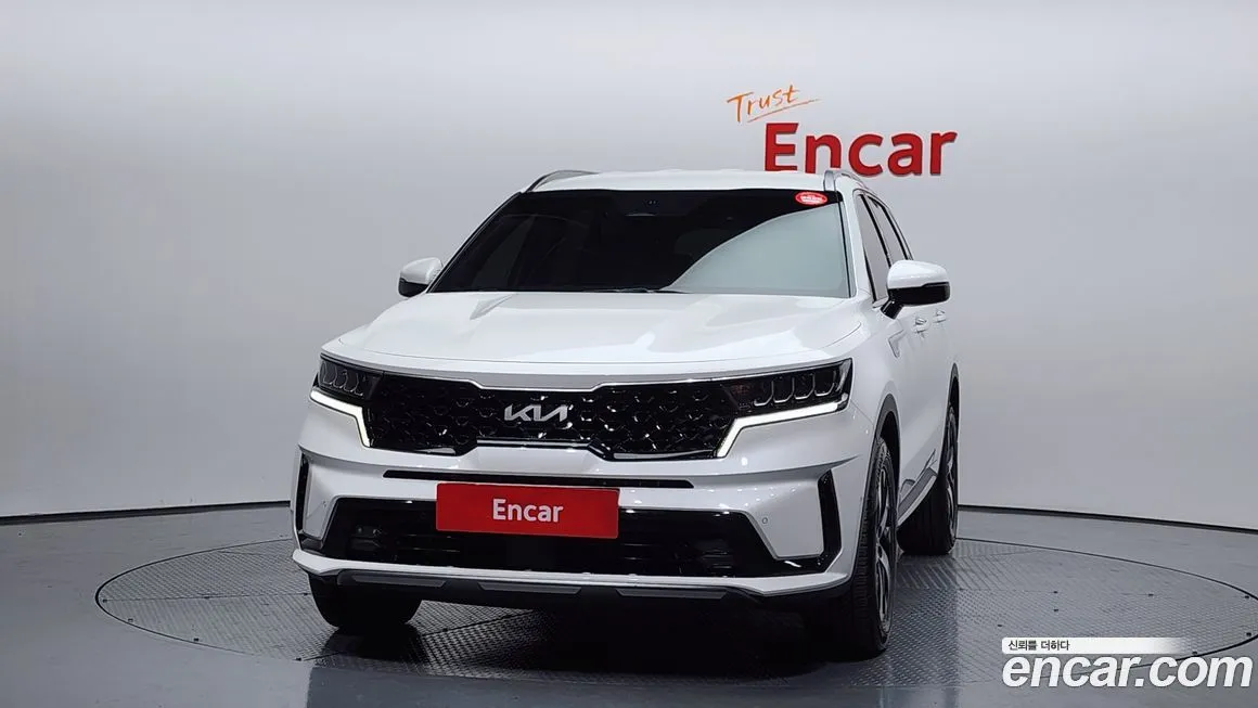 Kia Sorento — фото 6