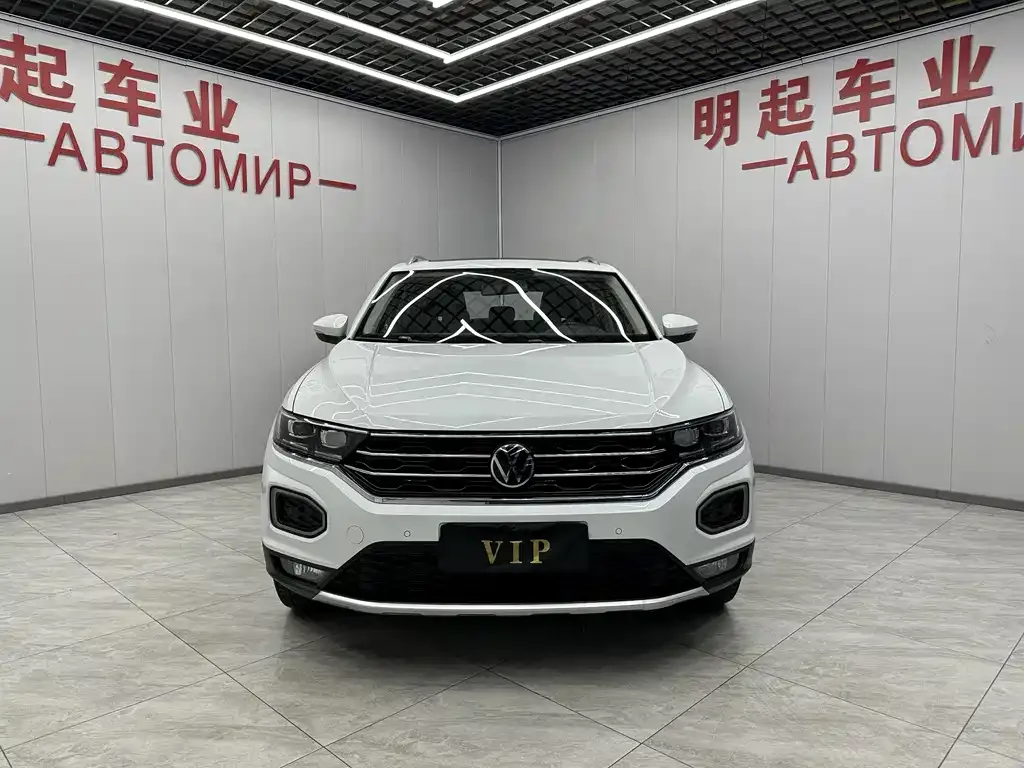 Volkswagen T-Roc — фото 3