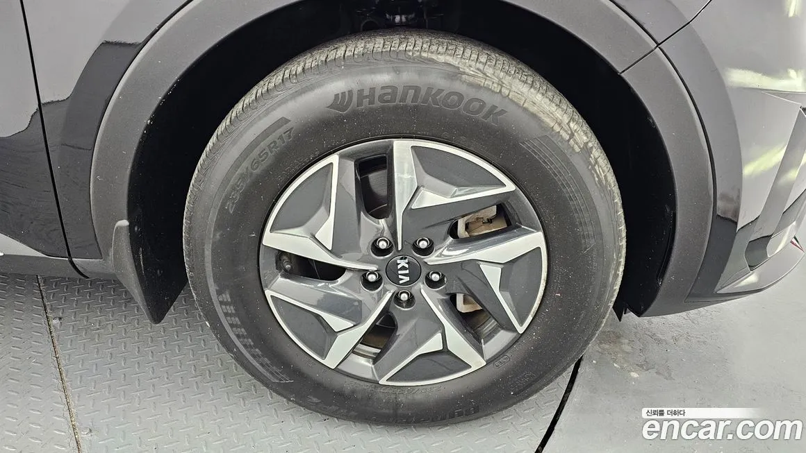 Kia Sorento — фото 8