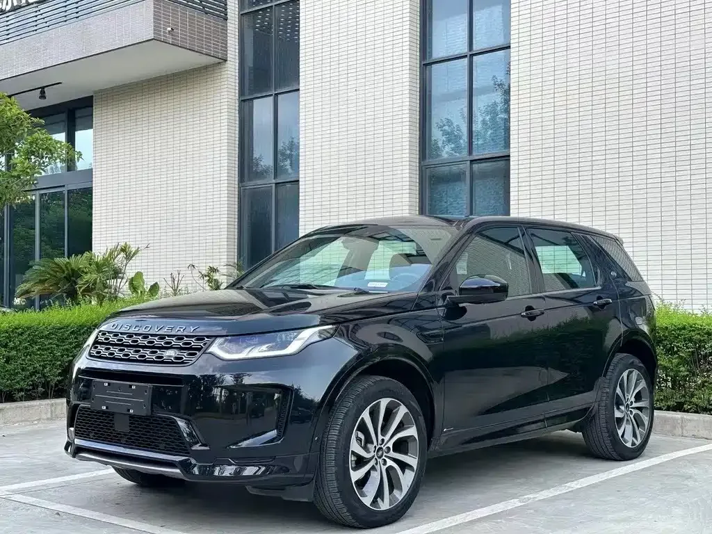 Land Rover Discovery Sport Hybrid — фото 1