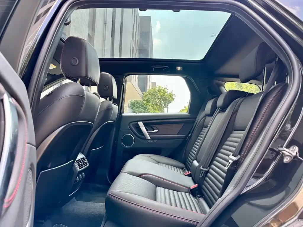 Land Rover Discovery Sport Hybrid — фото 5