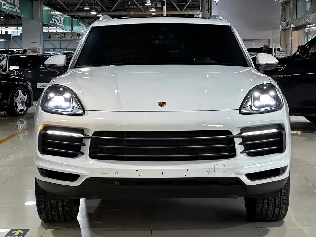 Porsche Cayenne Hybrid — фото 5