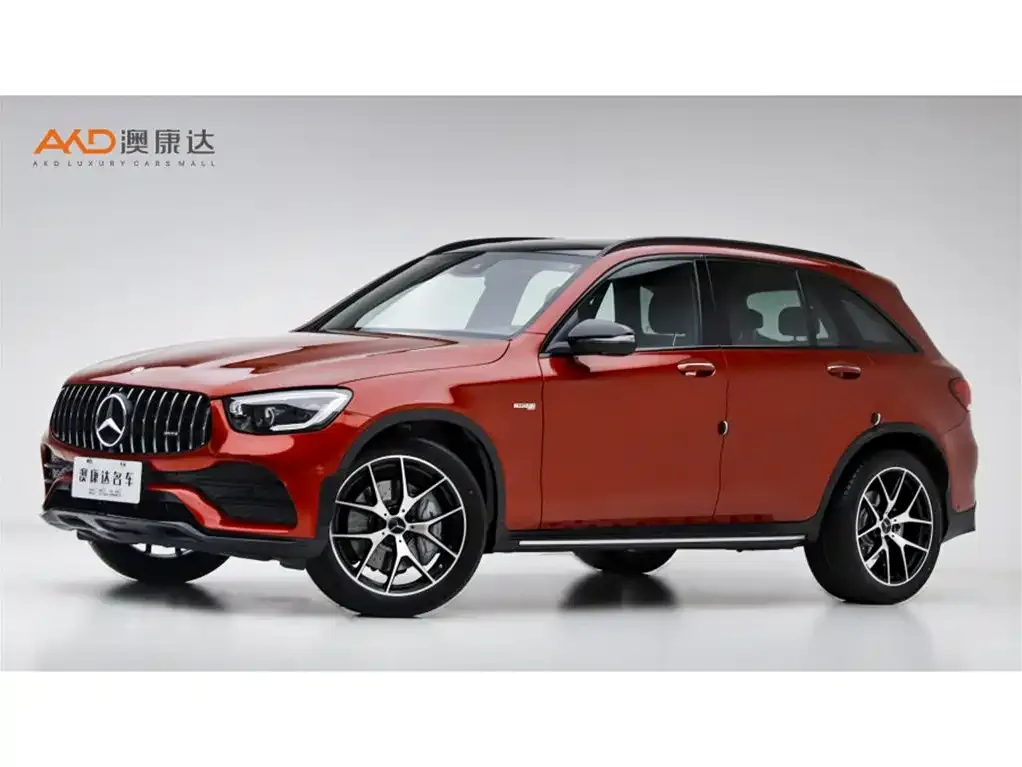 Mercedes-Benz GLC AMG — фото 1