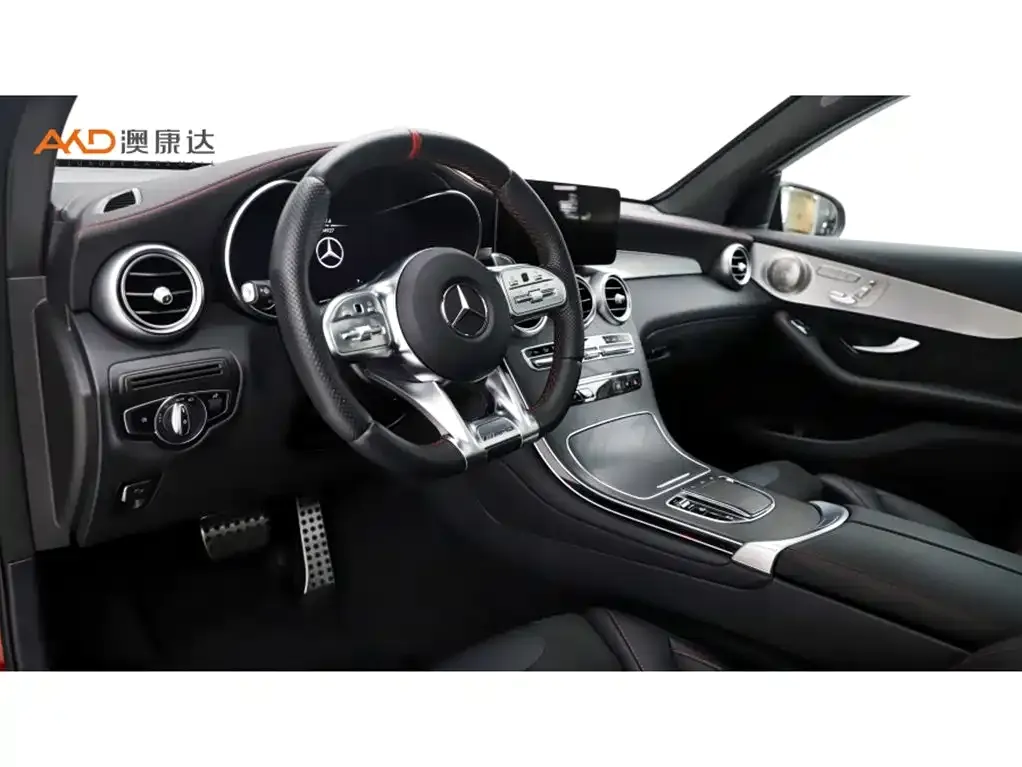 Mercedes-Benz GLC AMG — фото 10