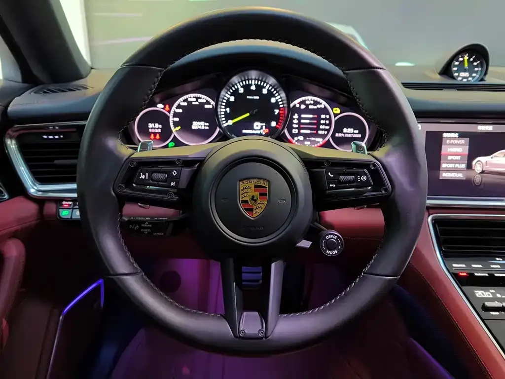 Porsche Panamera Hybrid — фото 4