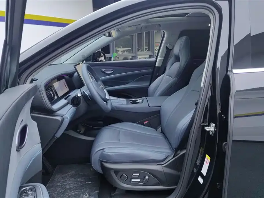 BYD Hiace 07 DM-i — фото 6