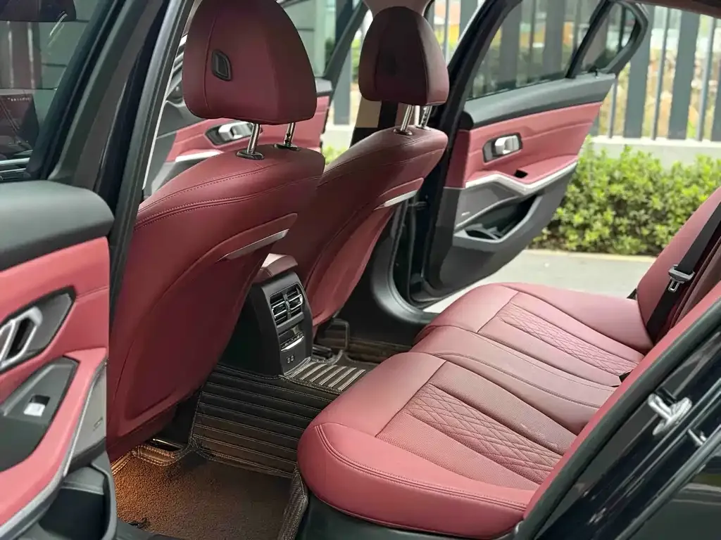 BMW 3 Series — фото 10