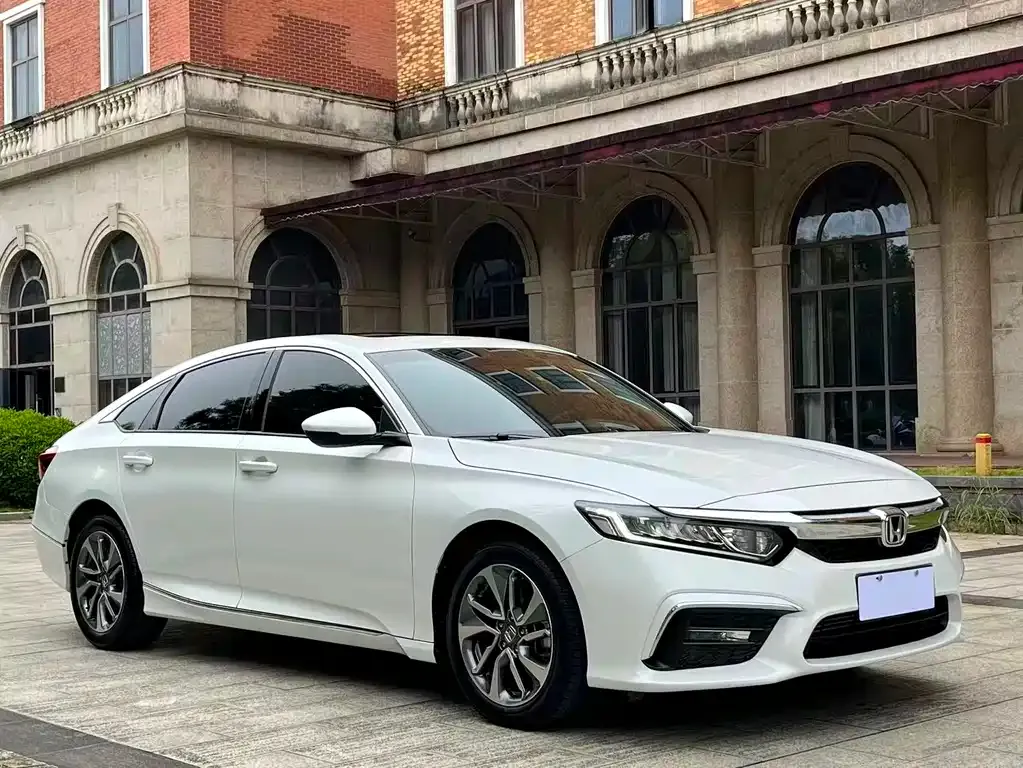 Honda Inspire — фото 3