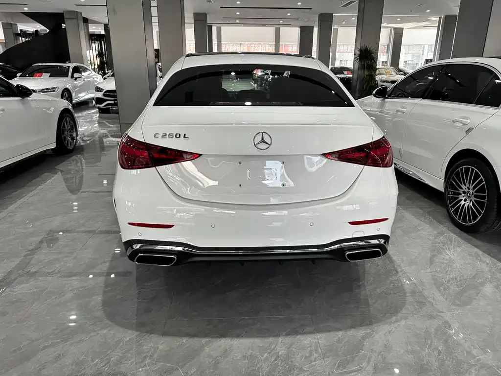 Mercedes-Benz C-Class — фото 10