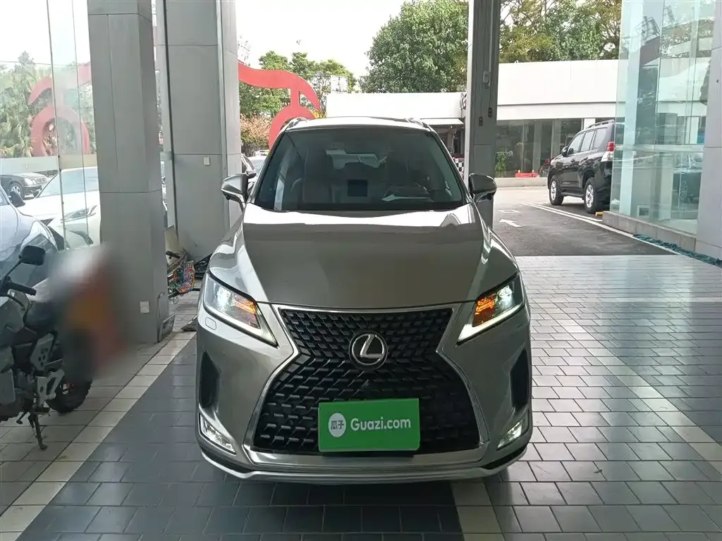 Lexus RX — фото 9