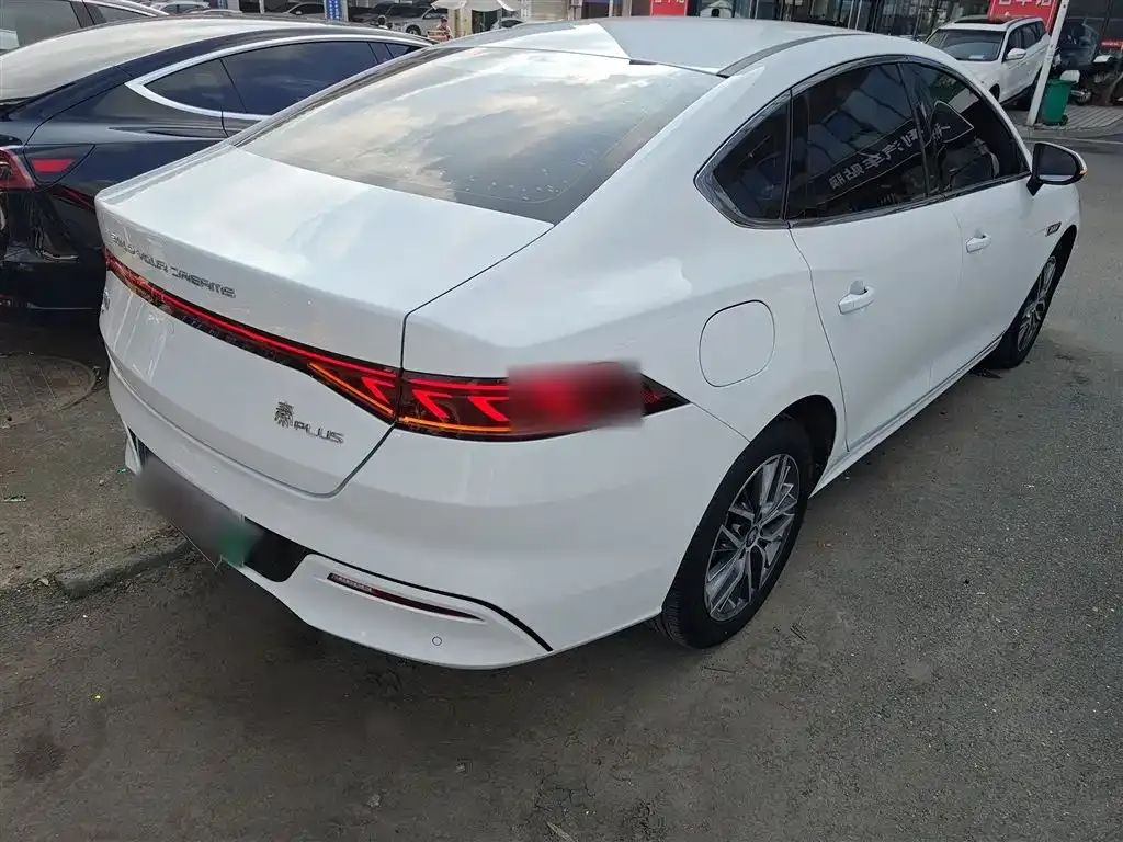 BYD Qin PLUS — фото 7