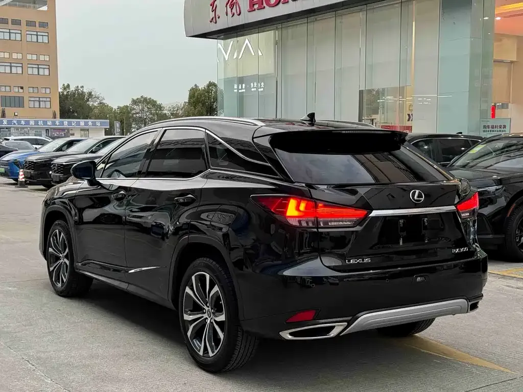 Lexus RX — фото 2