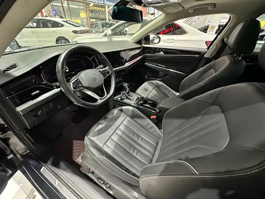 Volkswagen Passat — фото 7