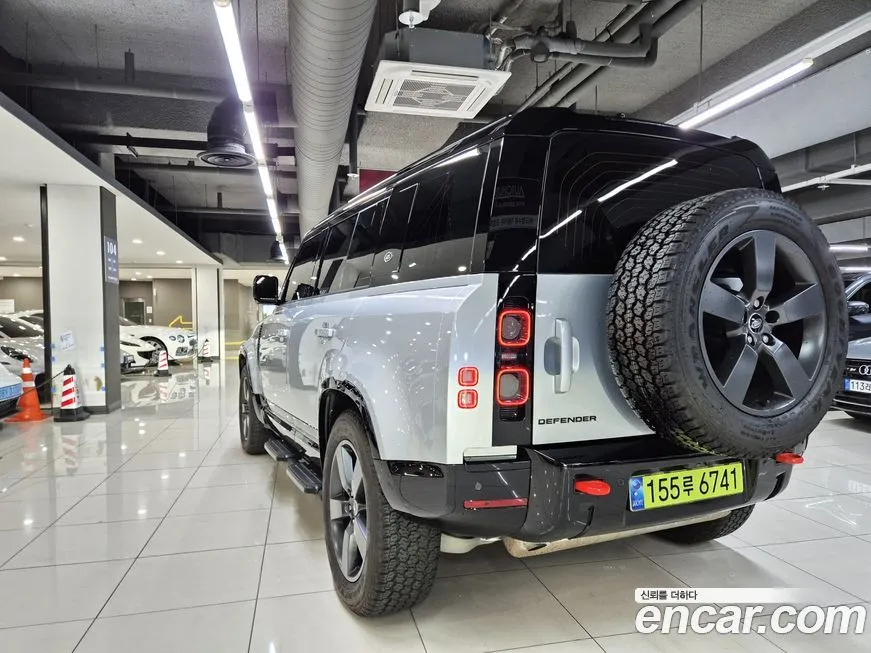 Land Rover Defender — фото 5