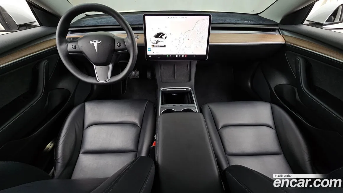 Tesla Model 3 — фото 7