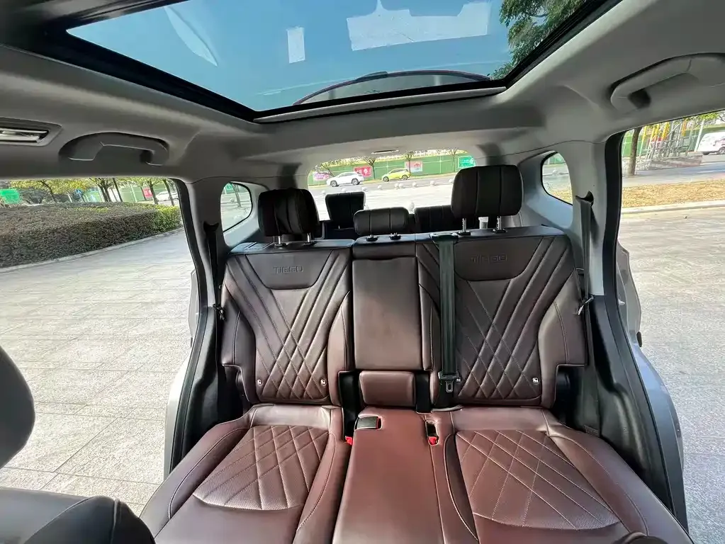 Chery Tiggo 8 PRO — фото 10