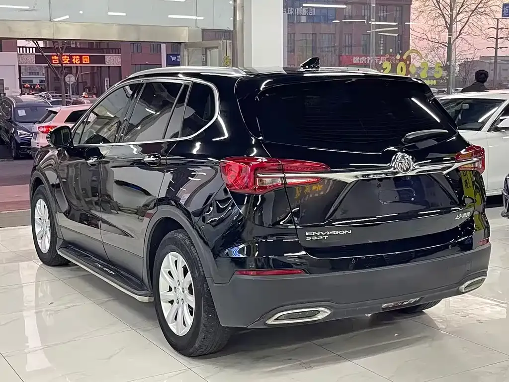 Buick Envision Plus — фото 5