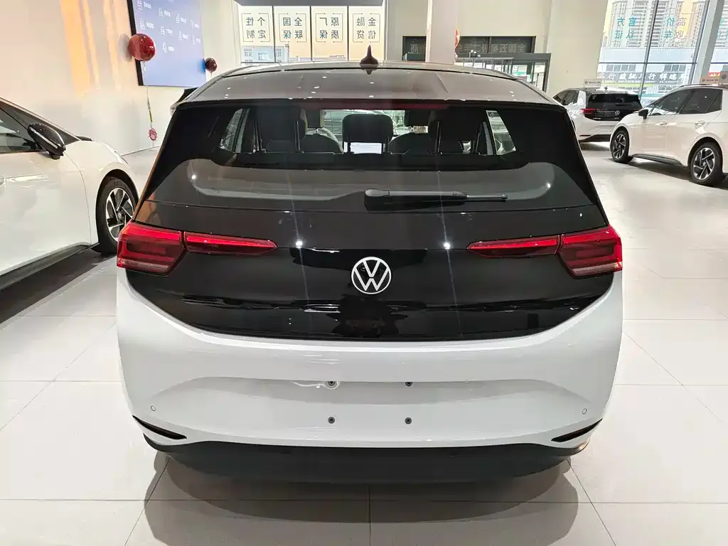 Volkswagen ID.3 — фото 5