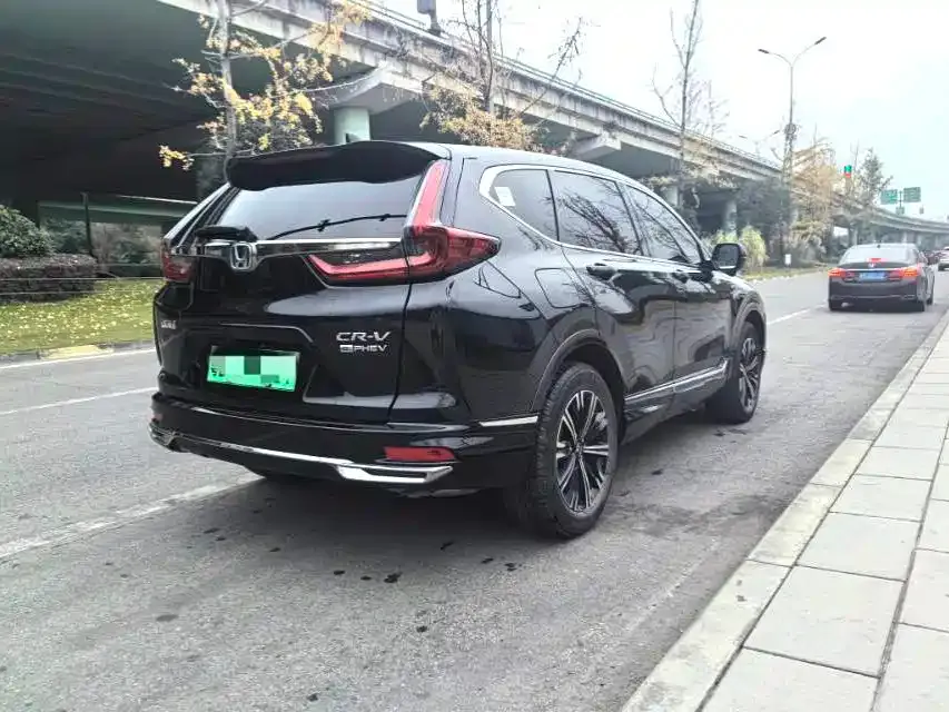 Honda CR-V PHEV — фото 9