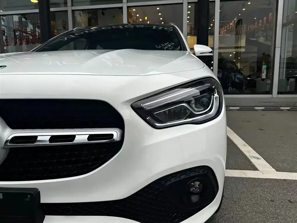 Mercedes-Benz GLA — фото 9