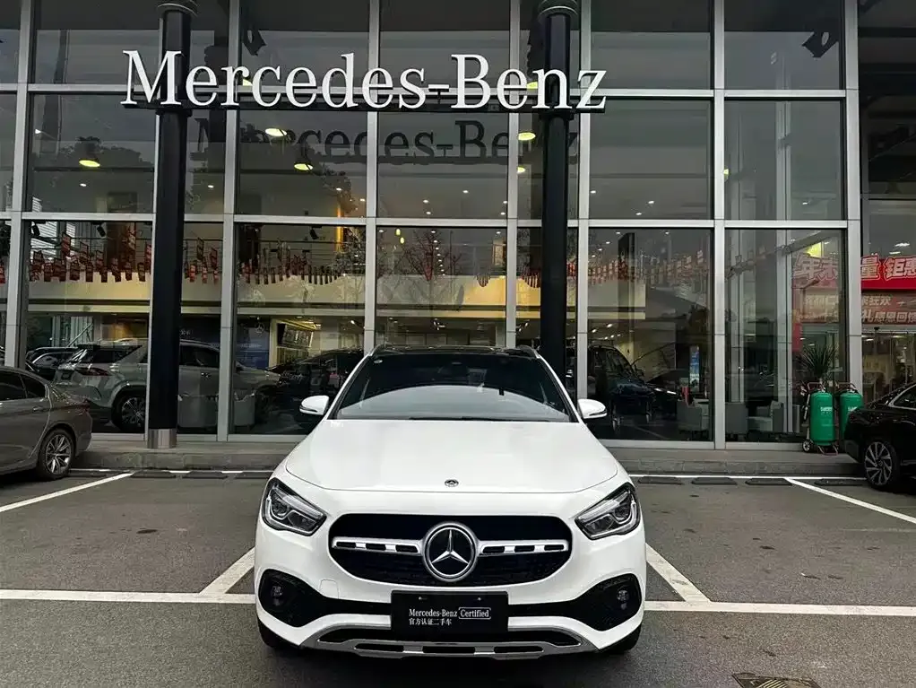 Mercedes-Benz GLA — фото 8