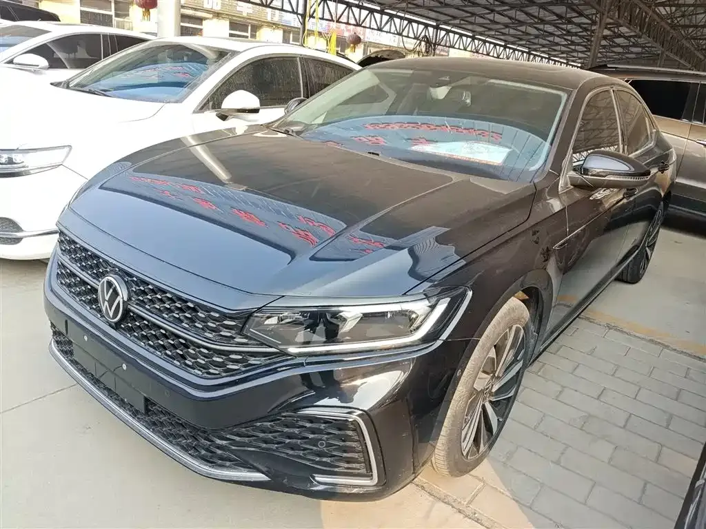 Volkswagen Passat — фото 5