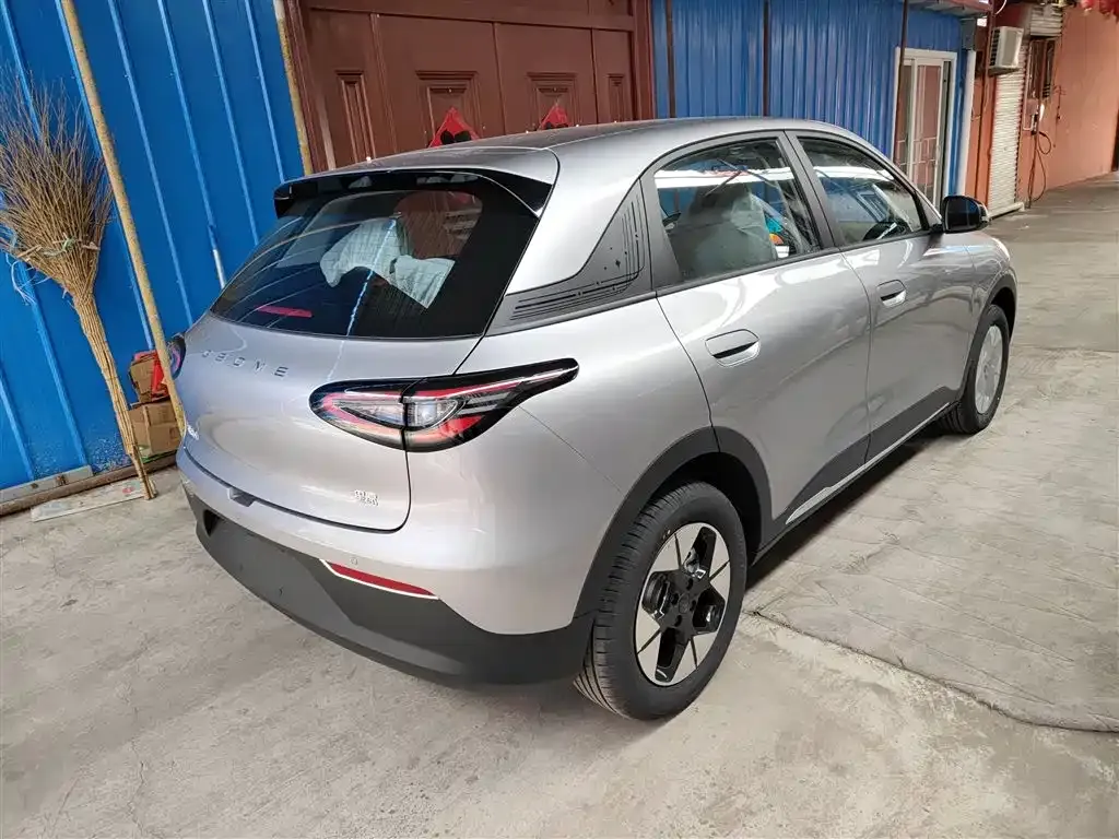 Geely Starburst — фото 9