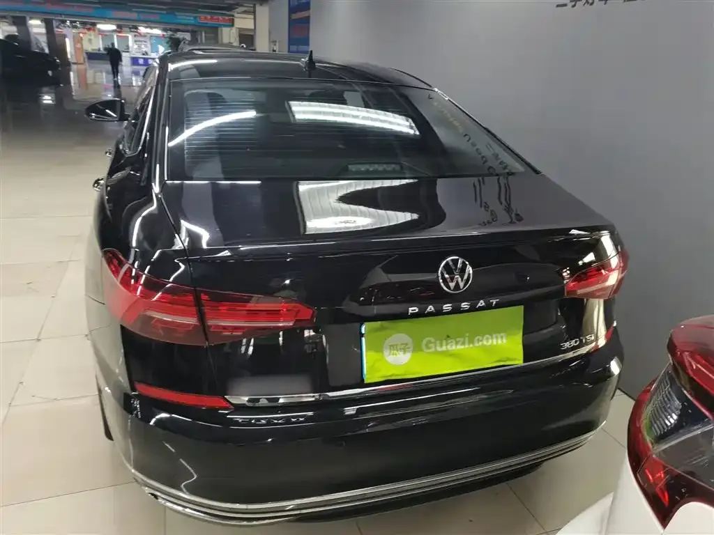 Volkswagen Passat — фото 6