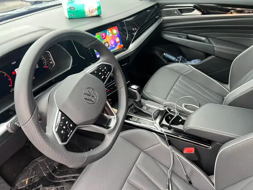 Volkswagen Passat — фото 7