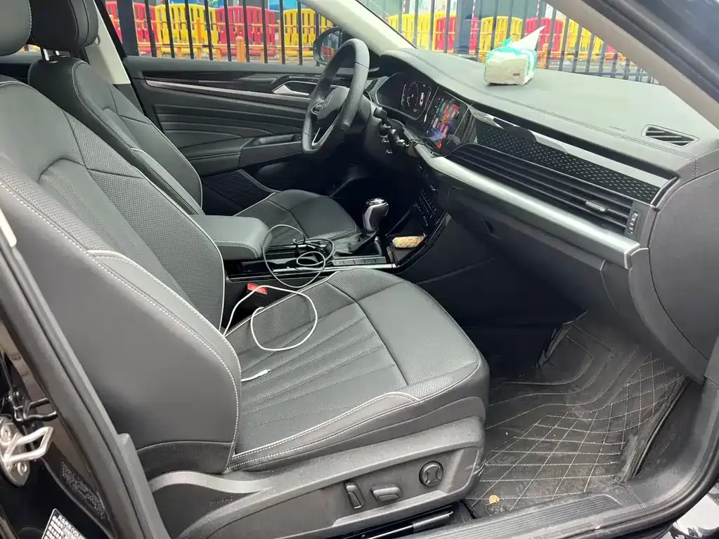 Volkswagen Passat — фото 8