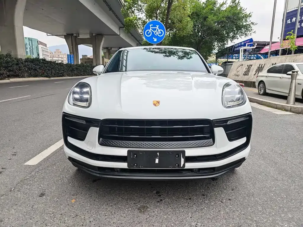 Porsche Macan — фото 8