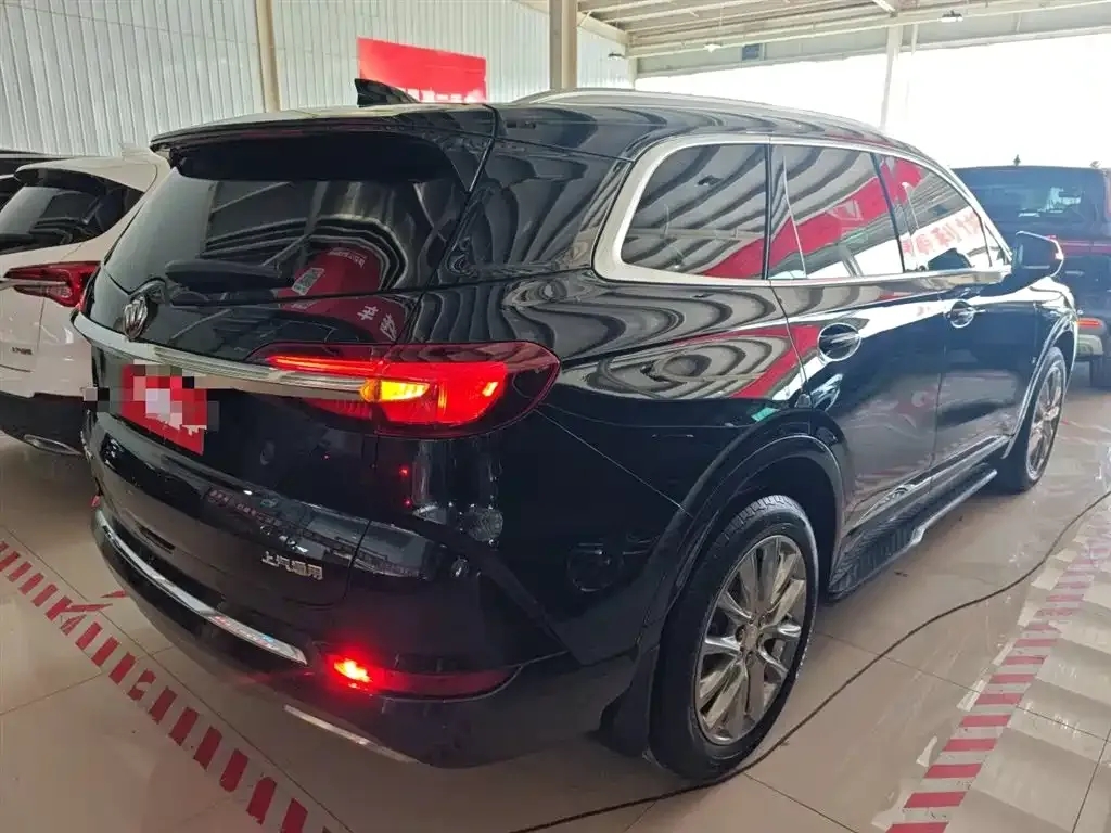 Buick Enclave — фото 3