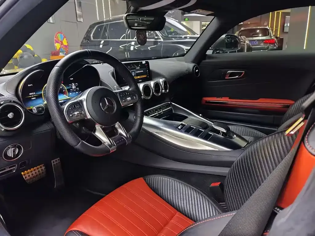 Mercedes-Benz AMG GT — фото 3