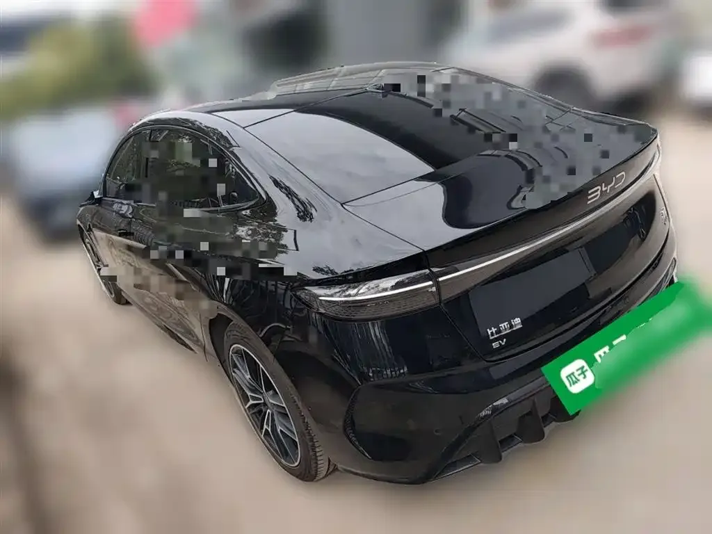 BYD Seal — фото 9
