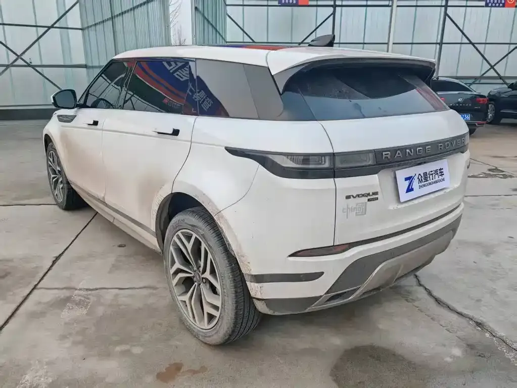 Land Rover Evoque — фото 8