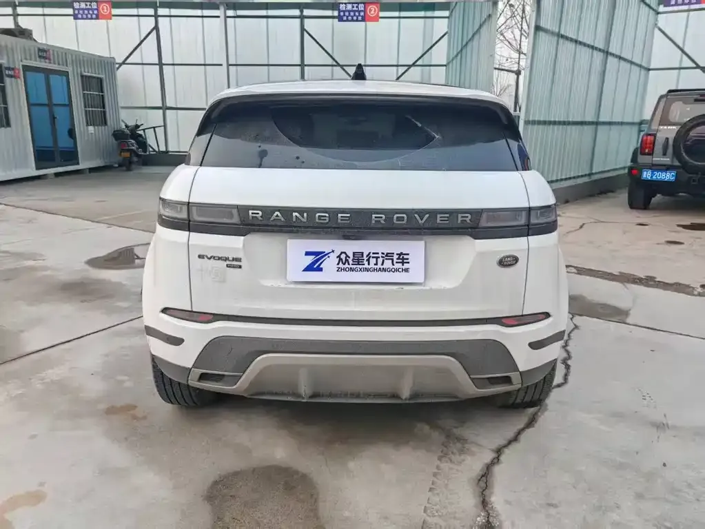 Land Rover Evoque — фото 9