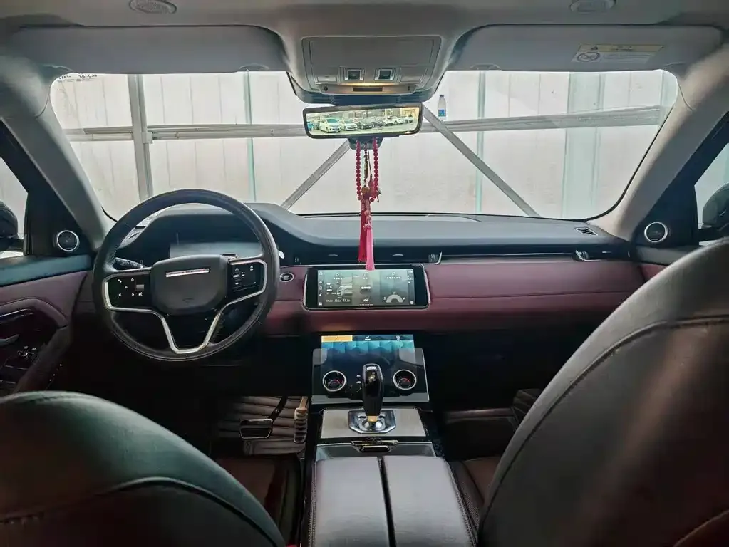 Land Rover Evoque — фото 2
