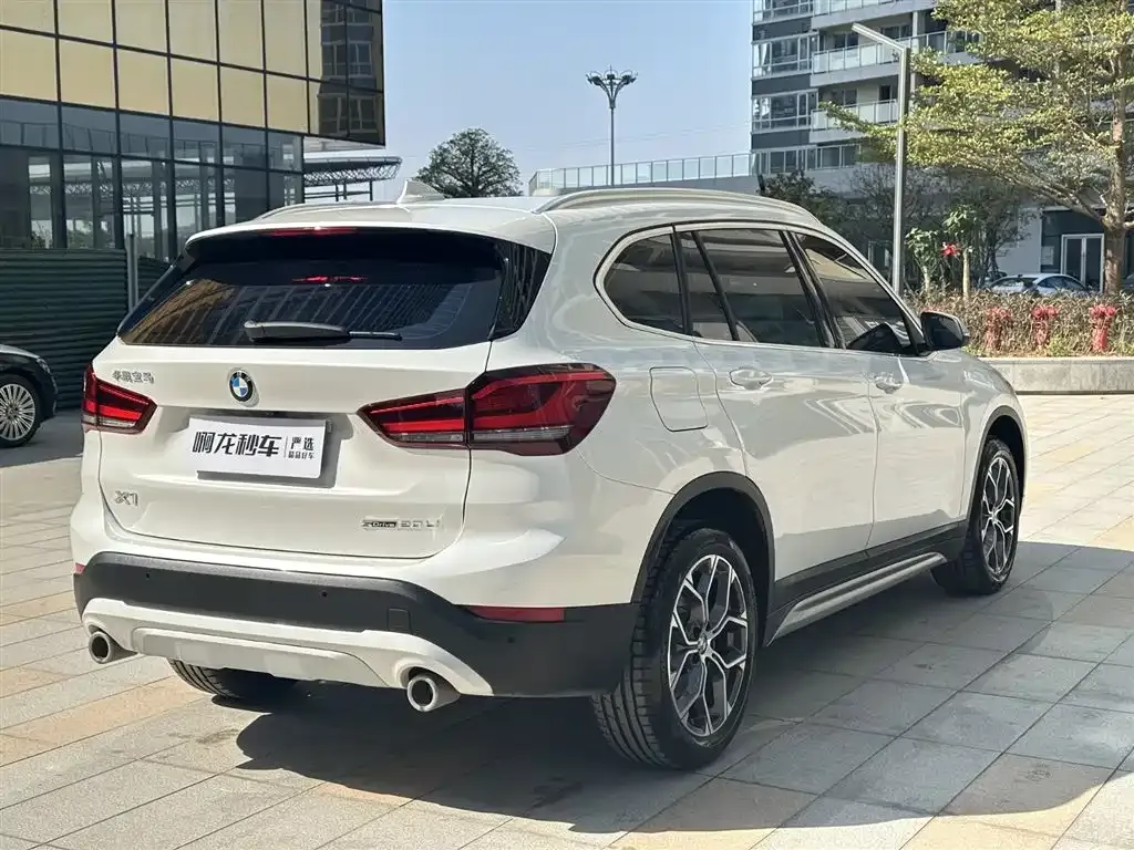 BMW X1 — фото 4