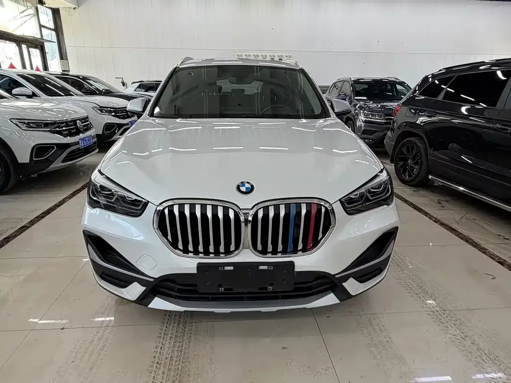 BMW X1 — фото 2